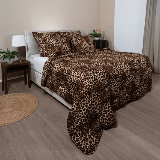 Zelesta Comfort Design 4-Season Duvet - Jaguar Skin image