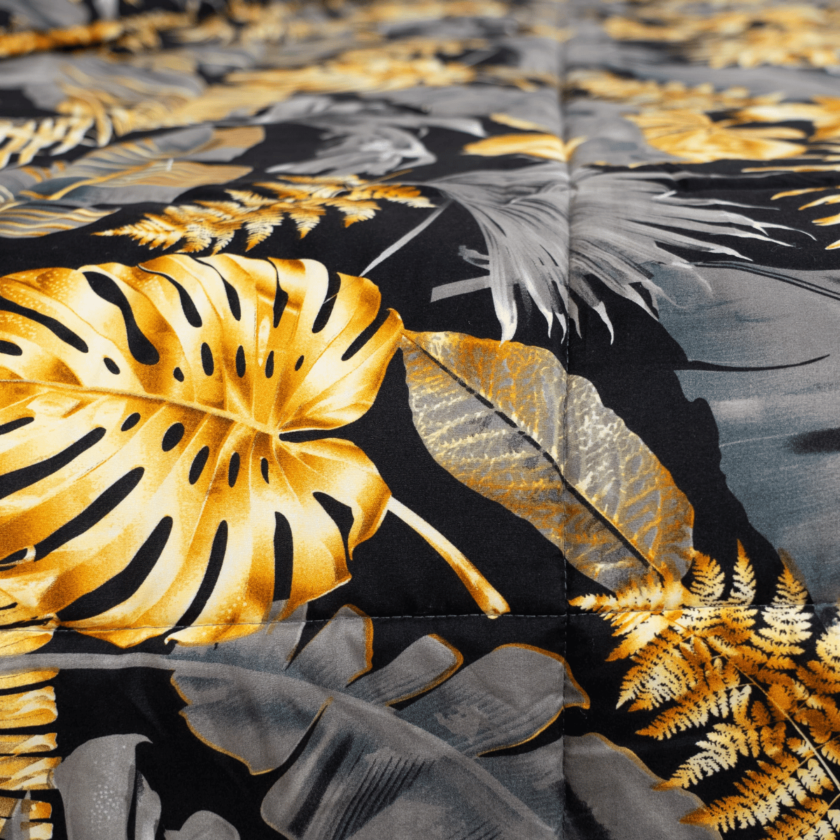 Couette d'été Zelesta Comfort Design - Feuilles dorées