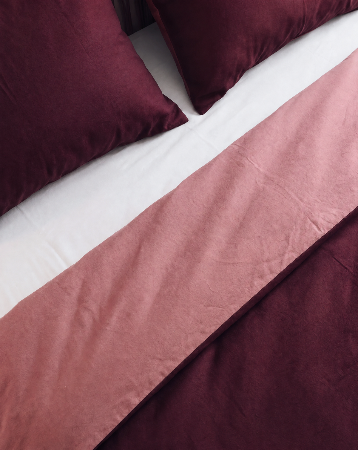 Couette Zelesta Comfort Duo Sans Coutures - Rose Ancien & Rouge Bordeaux
