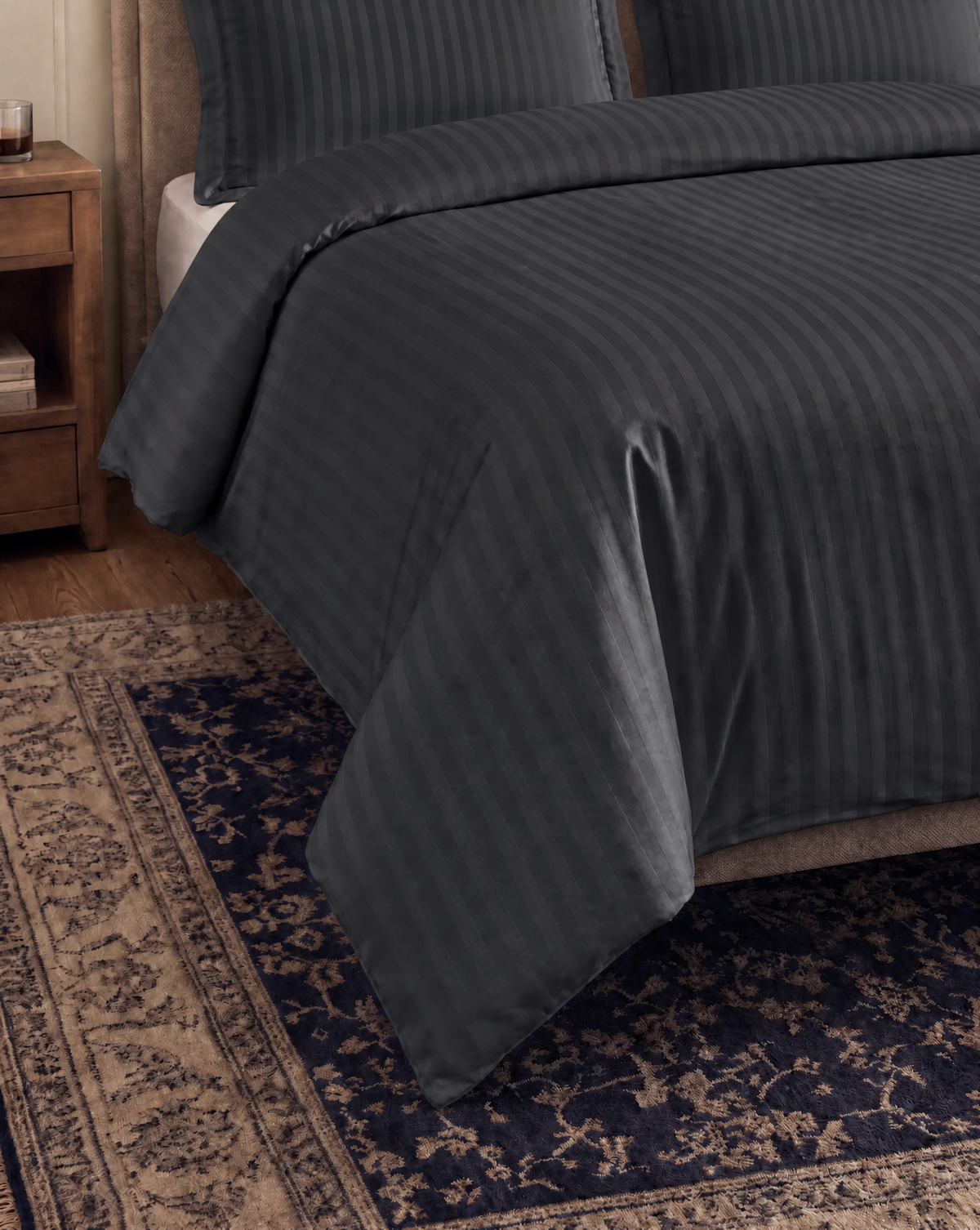 Zelesta Deluxe Hotel Stripe Sans Coutures Satin Cotton Couette - Anthracite