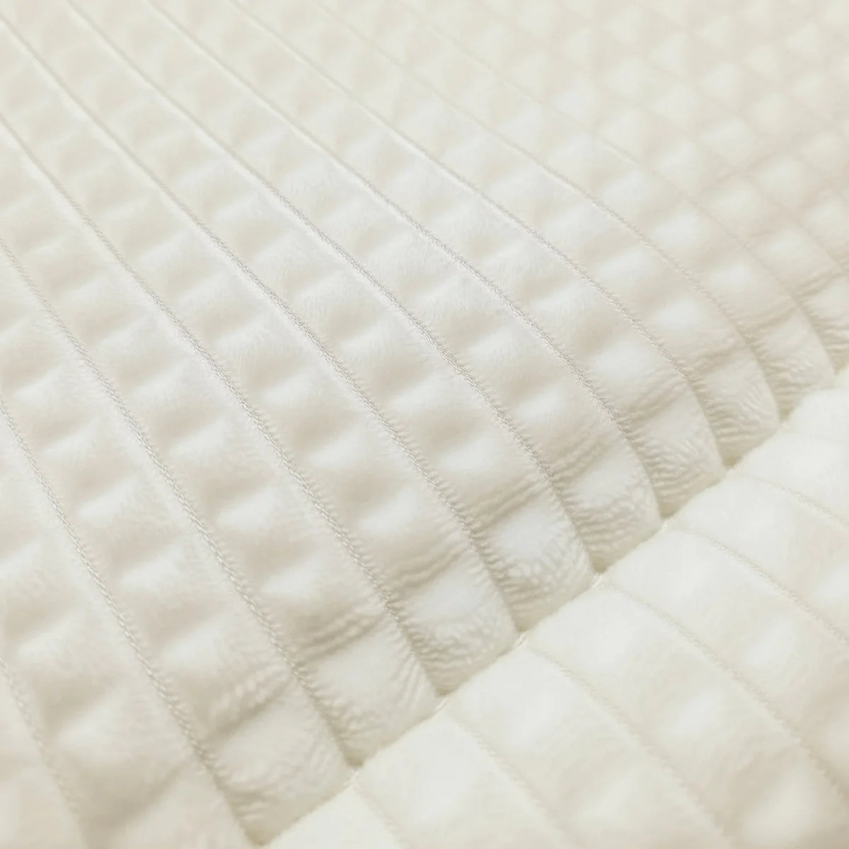 Couette à carreaux spéciale Zelesta Teddy - Crème