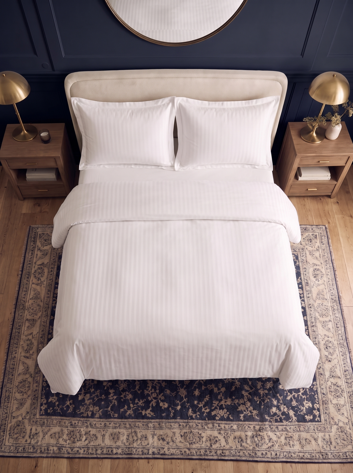 Zelesta Deluxe Hotel Stripe Sans Coutures Satin Cotton Couette - Blanc